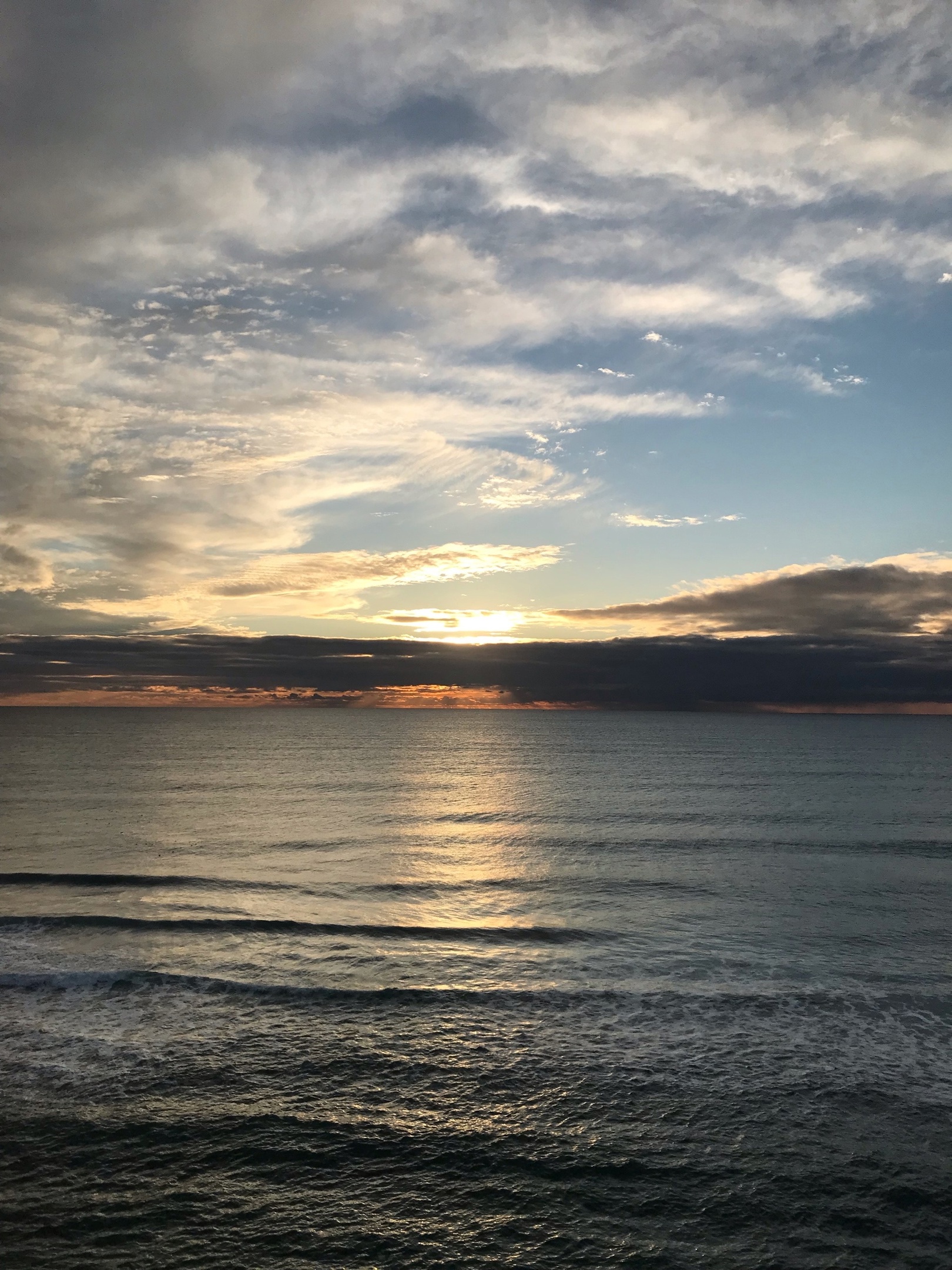 Из Екатеринбурга в Пицунду: горящие туры, которые зажигают