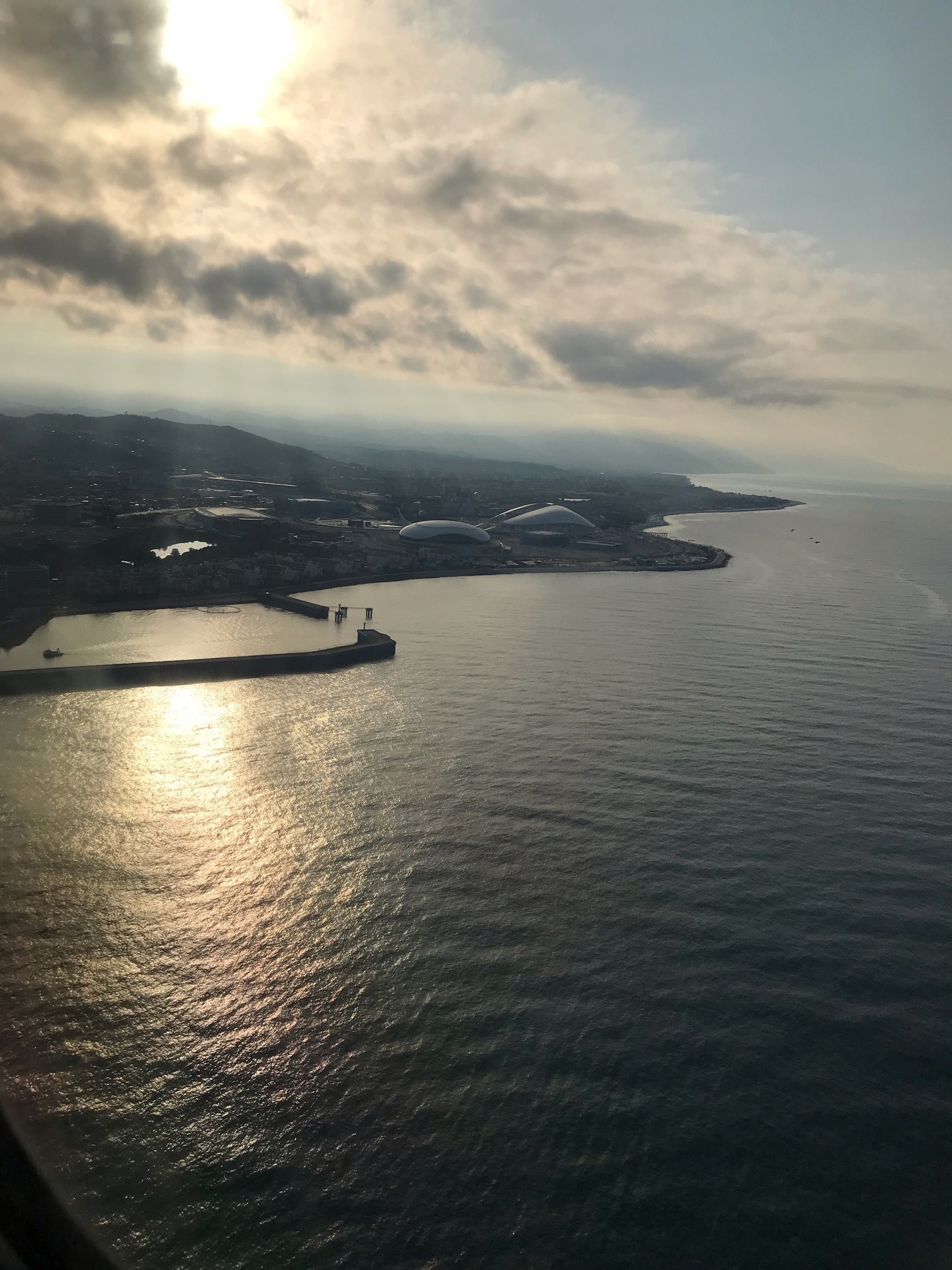 Планируйте заранее: Почему раннее бронирование туров в Абхазию из Екатеринбурга выгодно для вас?