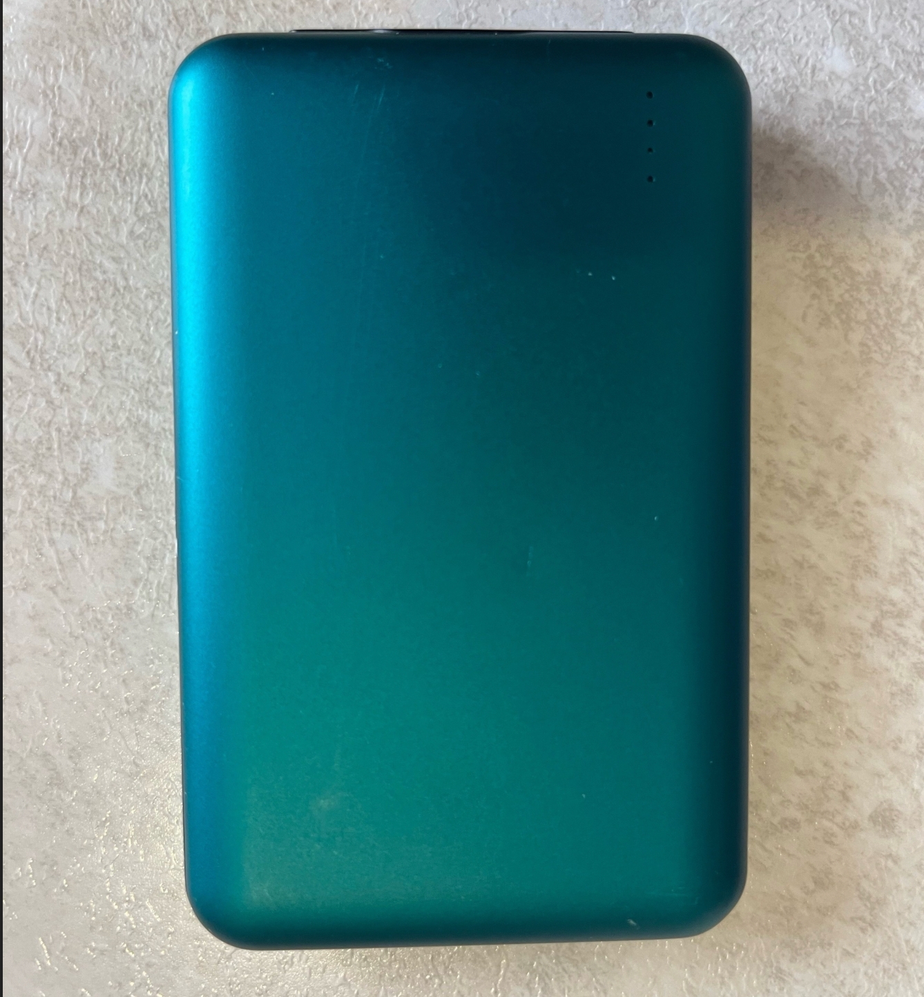 Можно ли брать в самолет пауэрбанк